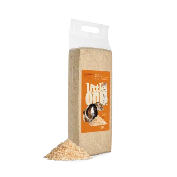 Little One Wood Chip Pet Bedding at Petsasa